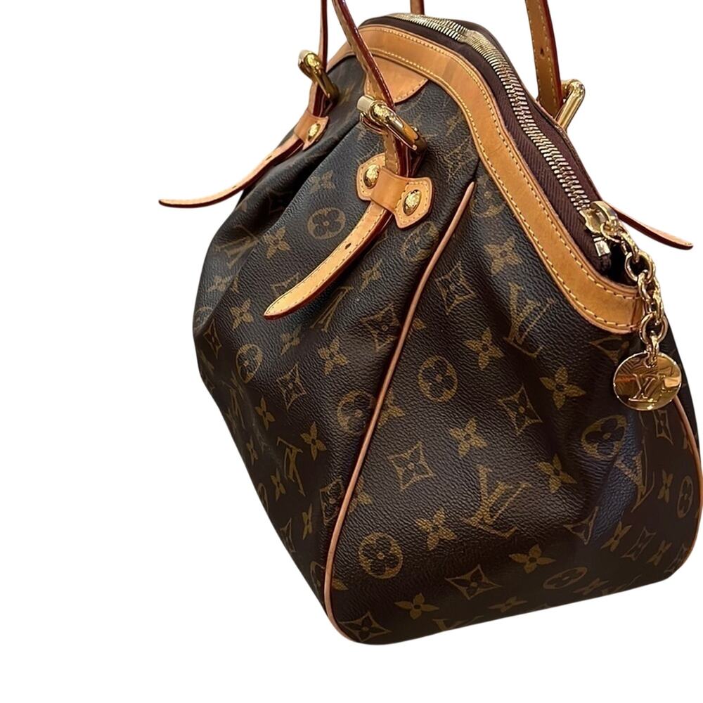Louis Vuitton Tivoli GM Monogram Canvas Shoulder Bag - Picture 5 of 15